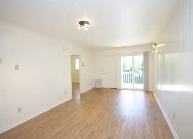 Property at 14 Woodstone Dr Unit 14-19, Weaverville, NC, 28787, 1 bed, 1 bath, [object Object]