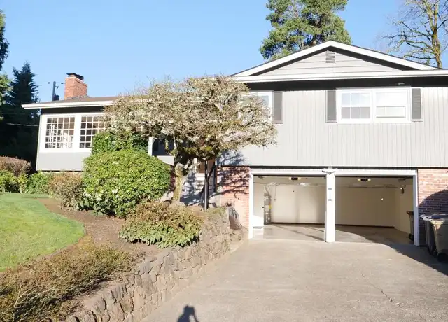 Property at 1525 Ivy Ct Unit NA, Lake Oswego, OR, 97034, 3 beds, 3 baths, [object Object]