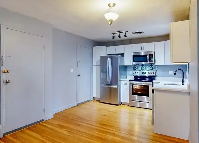 Property at 1105 Lexington St #7, Waltham, MA, 02452, 2 beds, 1 bath, [object Object]