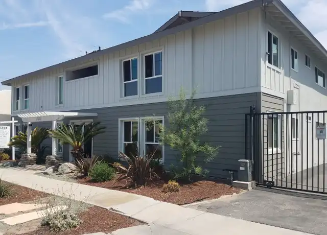 Property at 17450 Van Ness Ave Unit 10, Torrance, CA, 90504, 2 beds, 1 bath, [object Object]
