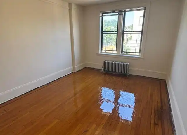 Property at 495 Van Cortlandt Park Ave, Yonkers, NY, 10705, 1 bed, 1 bath, [object Object]