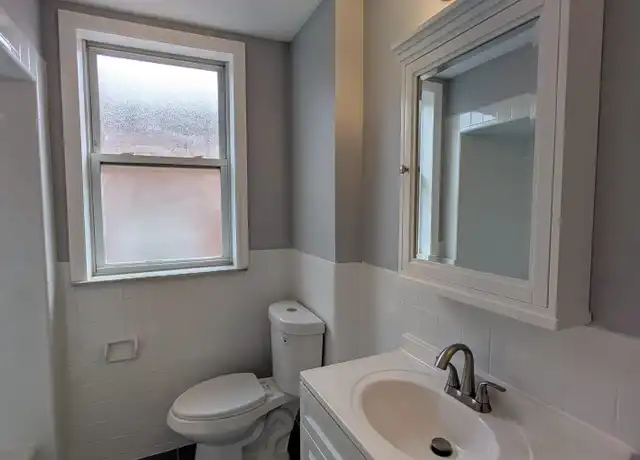 Property at 506 N 13th St Unit 2nd floor, Newark, NJ, 07107, 2 beds, 1 bath, [object Object]
