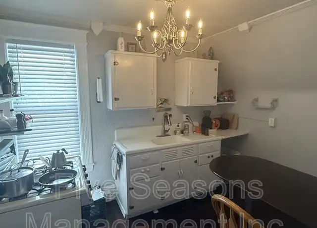 Property at 205 N Willard St Unit 4, Burlington, VT, 05401, 1 bed, 1 bath, [object Object]