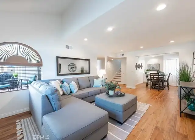 Property at 21620 Burbank Blvd #7, Woodland Hills, CA, 91367, 3 beds, 2.5 baths, [object Object]