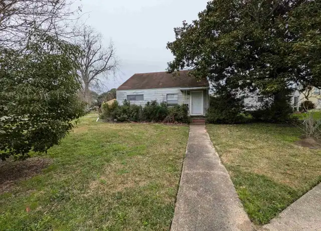 Property at 495 Iowa St, Beaumont, TX, 77705, 3 beds, 1 bath, [object Object]