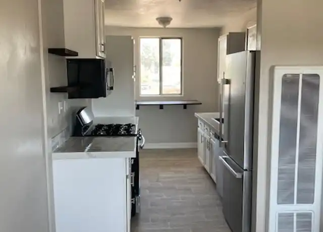 Property at 11934 Runnymede St Unit 3, North Hollywood, CA, 91605, 1 bed, 1 bath, [object Object]