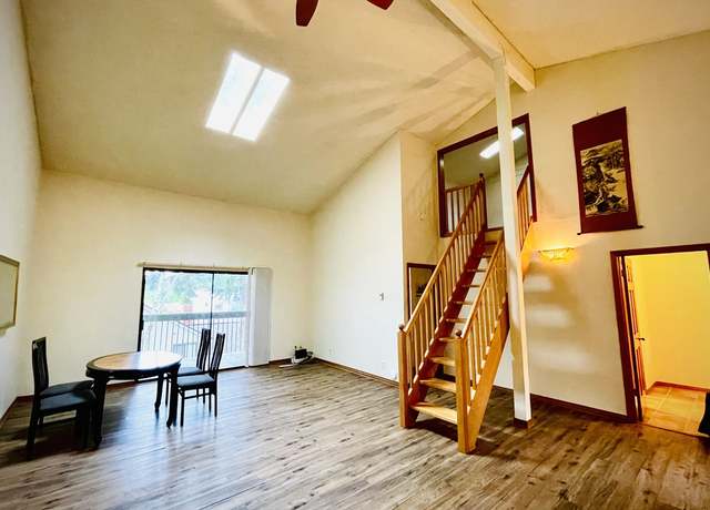 Photo of 330 Grow Ave NW, Bainbridge Island, WA 98110