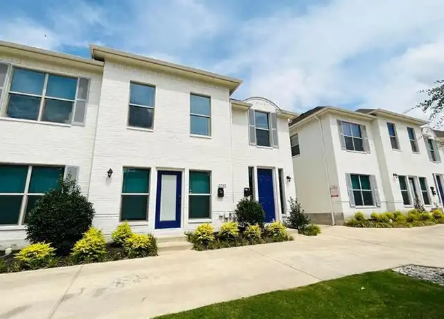 Property at 2705 McCart Ave Unit 205, Fort Worth, TX, 76110, 5 beds, 3.5 baths, [object Object]