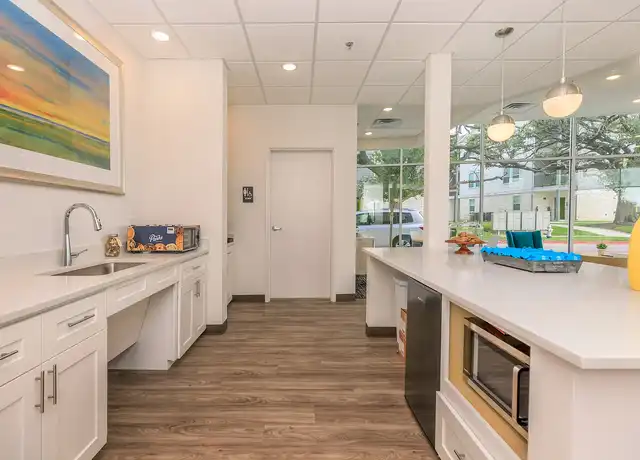 Property at Trailside Oaks Townhomes - 680 Naumann Dr, Leander, TX, 78641, 2-3 beds, 2.5-3.5 baths, [object Object]