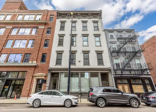 Property at 813 Broadway St, Cincinnati, OH, 45202, 1 bed, 1.5 baths, [object Object]
