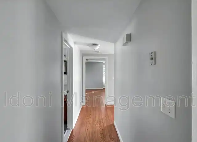 Property at 34 Hulse St Unit 2, New Haven, CT, 06513, 2 beds, 1 bath, [object Object]