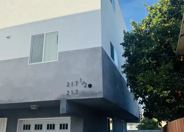 Property at 217 E 29th St, Los Angeles, CA, 90011, 4 beds, 5 baths, [object Object]