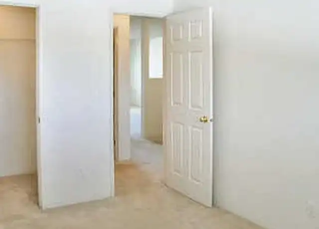 Property at 2525 W Grand Ronde Ave Unit A206, Kennewick, WA, 99336, 3 beds, 2 baths, [object Object]