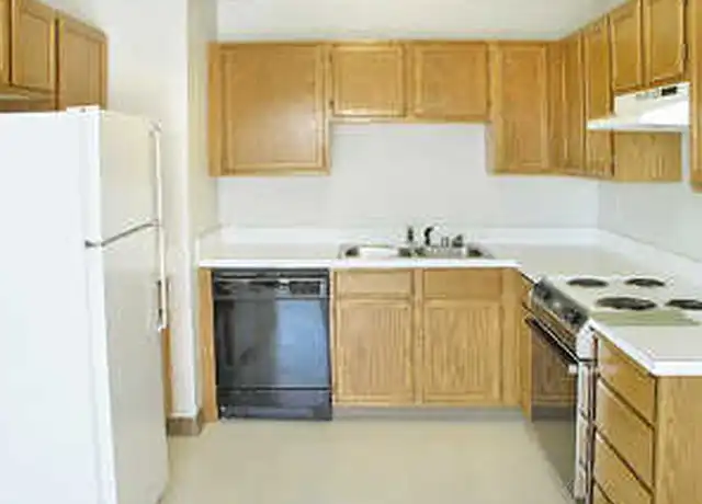 Property at 2525 W Grand Ronde Ave Unit A206, Kennewick, WA, 99336, 3 beds, 2 baths, [object Object]