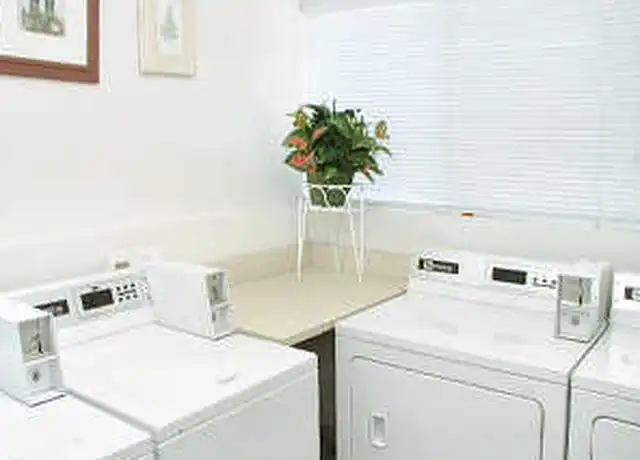 Property at 2525 W Grand Ronde Ave Unit A206, Kennewick, WA, 99336, 3 beds, 2 baths, [object Object]