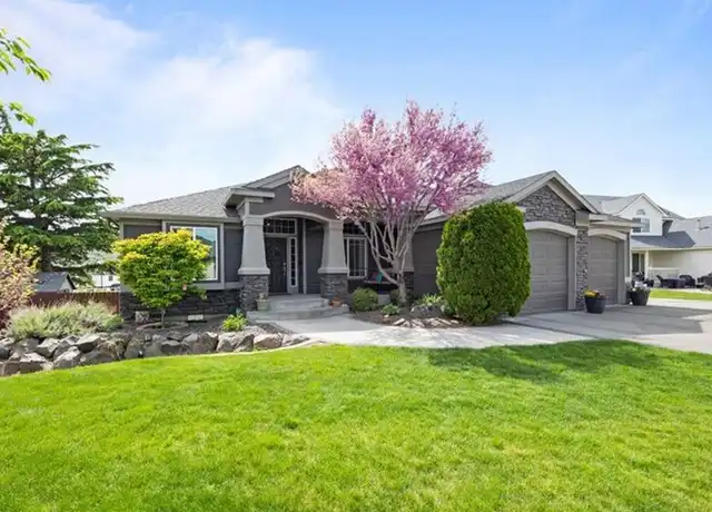 Property at 263 Brookwood Loop, Richland, WA, 99352, 5 beds, 3 baths, [object Object]