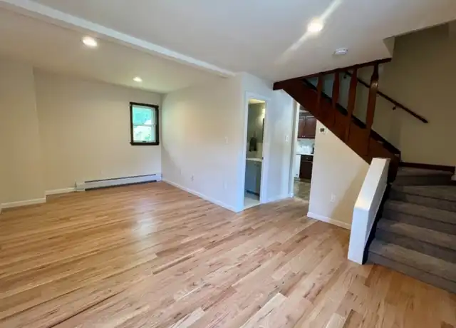 Property at 72 Woodside Ave Unit B-B, Newton, NJ, 07860, 1 bed, 1 bath, [object Object]