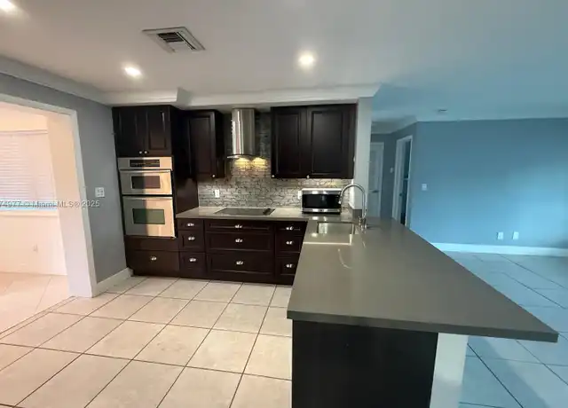 Property at 2765 SW 47th St Unit 2765, Fort Lauderdale, FL, 33312, 3 beds, 2 baths, [object Object]