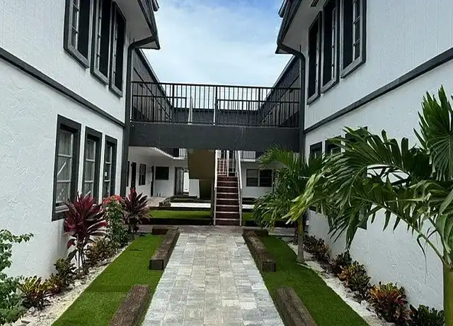 Property at Fillmore Gardens LLC - 2843 Fillmore St, Hollywood, FL, 33020, 0-2 beds, 1 bath, [object Object]