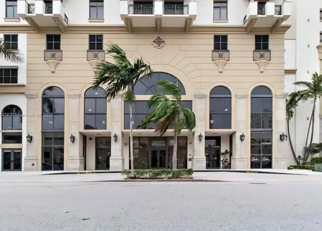 Property at 1805 Ponce de Leon Blvd #526, Coral Gables, FL, 33134, 1 bed, 1 bath, [object Object]