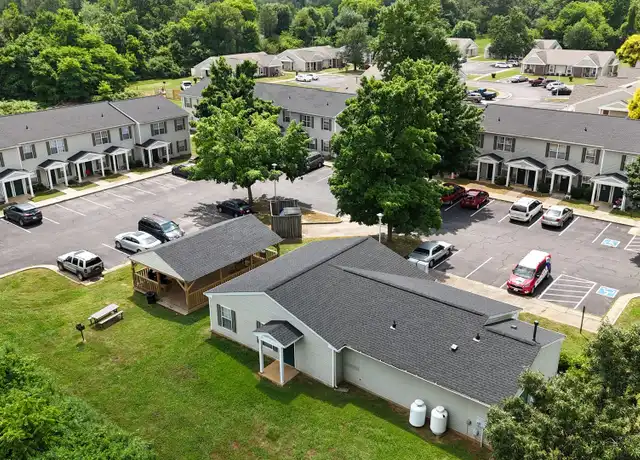Property at 101 Farrar Ct Unit 200B, Keysville, VA, 23947, 2 beds, 1 bath, [object Object]