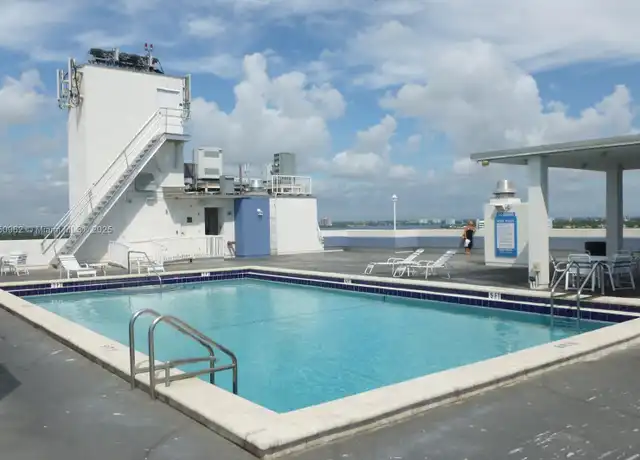 Property at 401 69th St #210, Miami Beach, FL, 33141, 1 bed, 1 bath, [object Object]