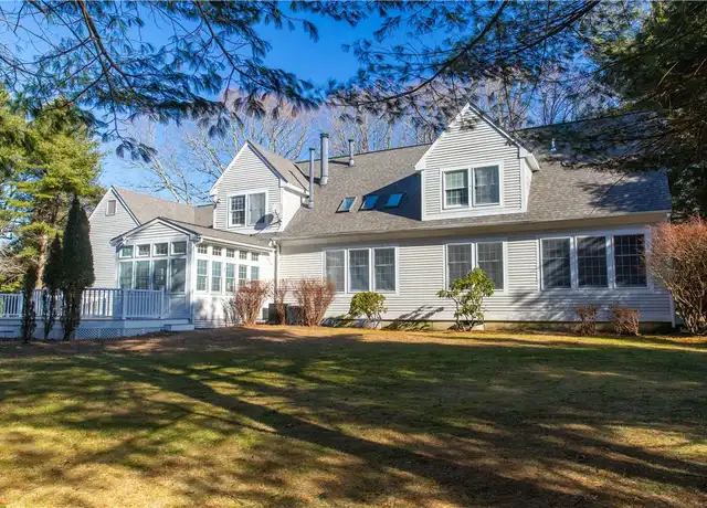 Property at 85 Sheep Farm Dr, East Greenwich, RI, 02818, 4 beds, 3.5 baths, [object Object]