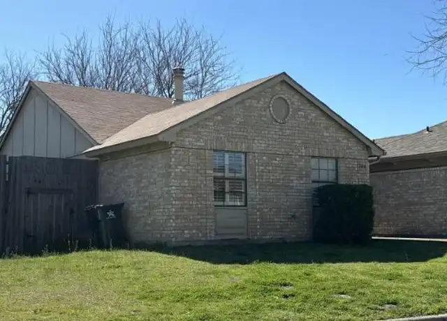 Property at 2406 Sunflower Dr, Arlington, TX, 76014, 3 beds, 2 baths, [object Object]