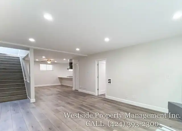 Property at 942 7th St Unit 5, Santa Monica, CA, 90403, 1 bed, 1 bath, [object Object]