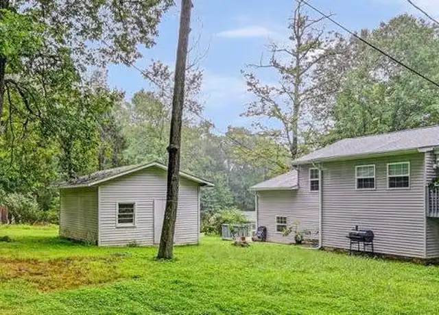 Property at 2411 Larkspur Dr, Stroudsburg, PA, 18360, 3 beds, 2 baths, [object Object]