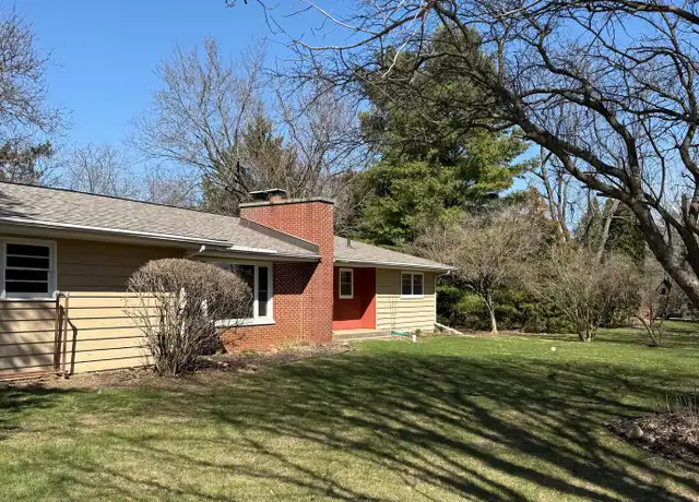 Property at 7734 E Rockton Rd, Roscoe, IL, 61073, 3 beds, 2 baths, [object Object]