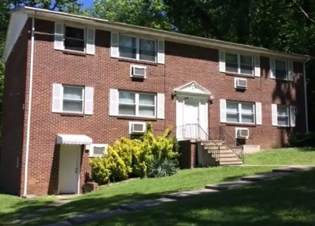 Property at 130 Holston Ct Unit 130-05, Knoxville, TN, 37914, 2 beds, 1 bath, [object Object]