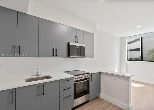 Property at 1559 NW 15th Street Rd Unit 320, Miami, FL, 33125, 0 beds, 1 bath, [object Object]