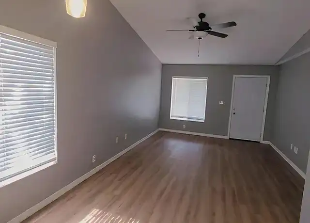 Property at 848 Votaw Rd, Apopka, FL, 32703, 2 beds, 1 bath, [object Object]