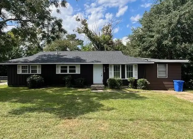 Property at 2842 Coronada Pkwy, Fayetteville, NC, 28306, 3 beds, 2 baths, [object Object]