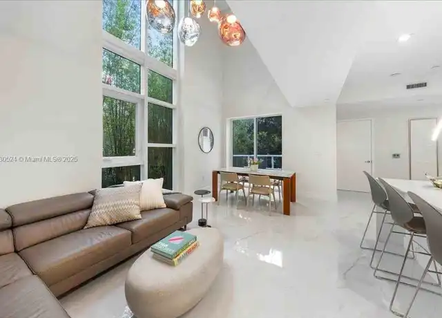 Property at 455 NE 38th St, Miami, FL, 33137, 3 beds, 2.5 baths, [object Object]