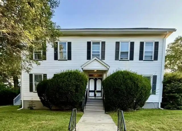 Property at 18 Elm St, Newton, NJ, 07860, 2 beds, 1 bath, [object Object]