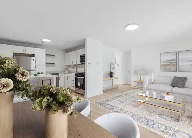 Property at 55 Broad St Unit 13, Lynn, MA, 01902, 2 beds, 1 bath, [object Object]