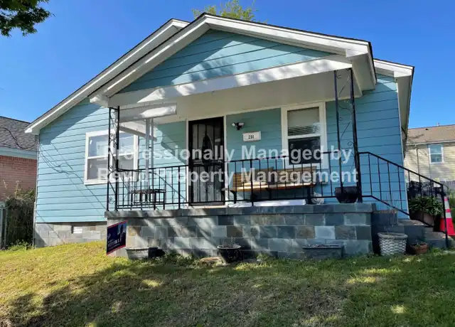 Property at 204 Greenlaw Ave, Memphis, TN, 38105, 3 beds, 1.5 baths, [object Object]