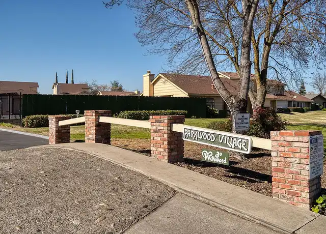 Property at Parkwood Village - 30 Willowood Dr, Oakdale, CA, 95361, 3 beds, 2 baths, [object Object]