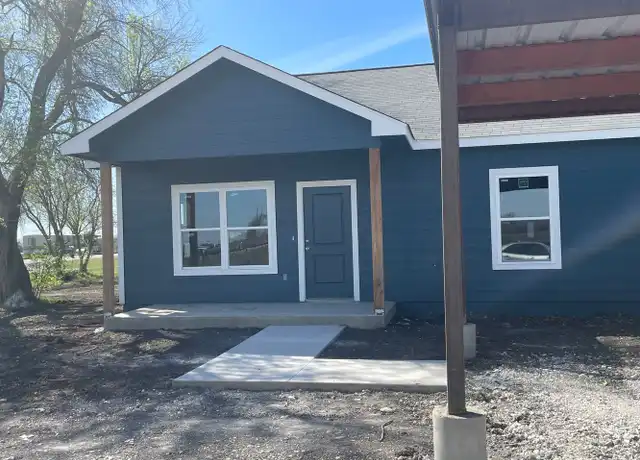 Property at 1180/1182 Fm 2623, Seguin, TX, 78155, 3 beds, 2 baths, [object Object]