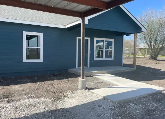 Property at 1180/1182 Fm 2623, Seguin, TX, 78155, 3 beds, 2 baths, [object Object]