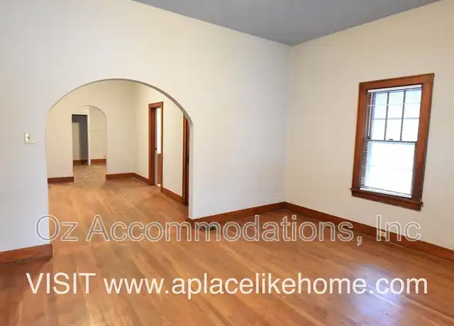Property at 510 Elizabeth Ave, Kansas City, KS, 66101, 2 beds, 1 bath, [object Object]