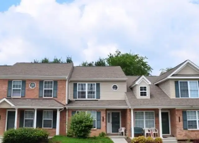 Property at 517 Virginian Dr Unit 102, Christiansburg, VA, 24073, 3 beds, 1.5 baths, [object Object]