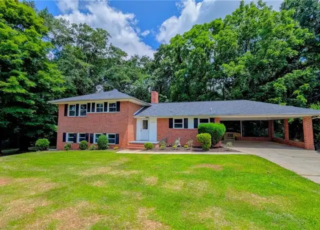 Property at 3318 Hilltop Cir, Gainesville, GA, 30506, 4 beds, 2.5 baths, [object Object]