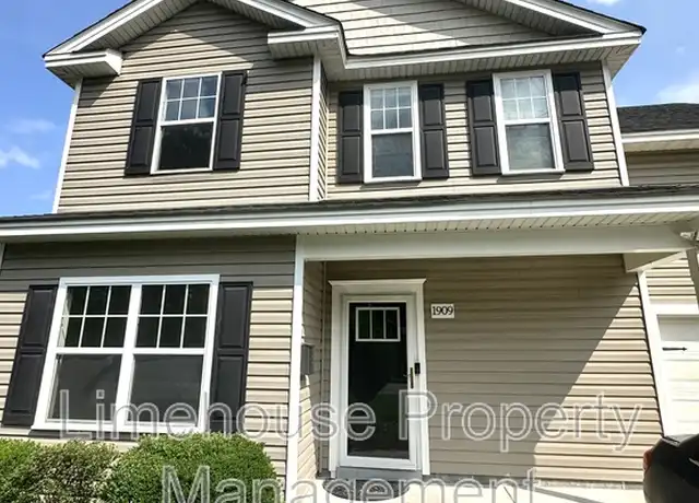 Property at 1909 Chesapeake Dr, Chesapeake, VA, 23324, 5 beds, 3 baths, [object Object]