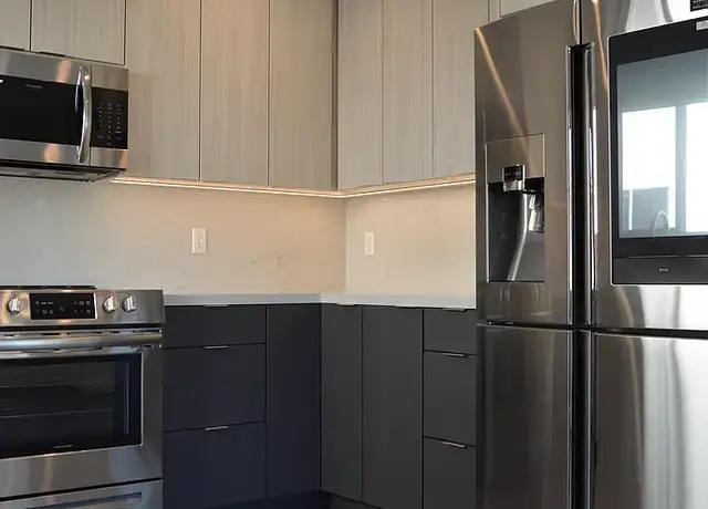 Photo of 425 S Willaman Dr, Los Angeles, CA 90048