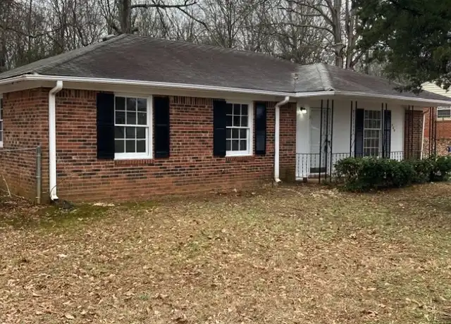Property at 300 Idlewild Ave, Greenville, SC, 29605, 3 beds, 1 bath, [object Object]