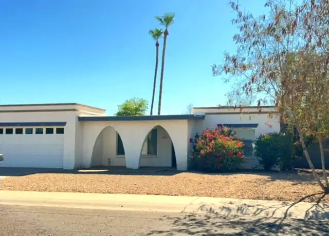 Property at 10019 N 48th Dr, Glendale, AZ, 85302, 3 beds, 2 baths, [object Object]