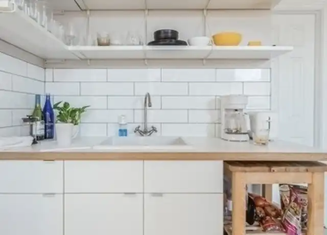 Property at 2100 W Cullerton St Unit 2F, Chicago, IL, 60608, 2 beds, 1 bath, [object Object]